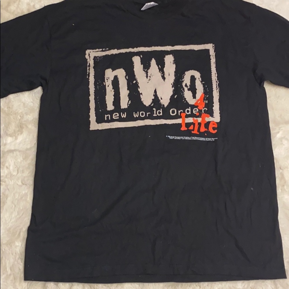 NWO TEE